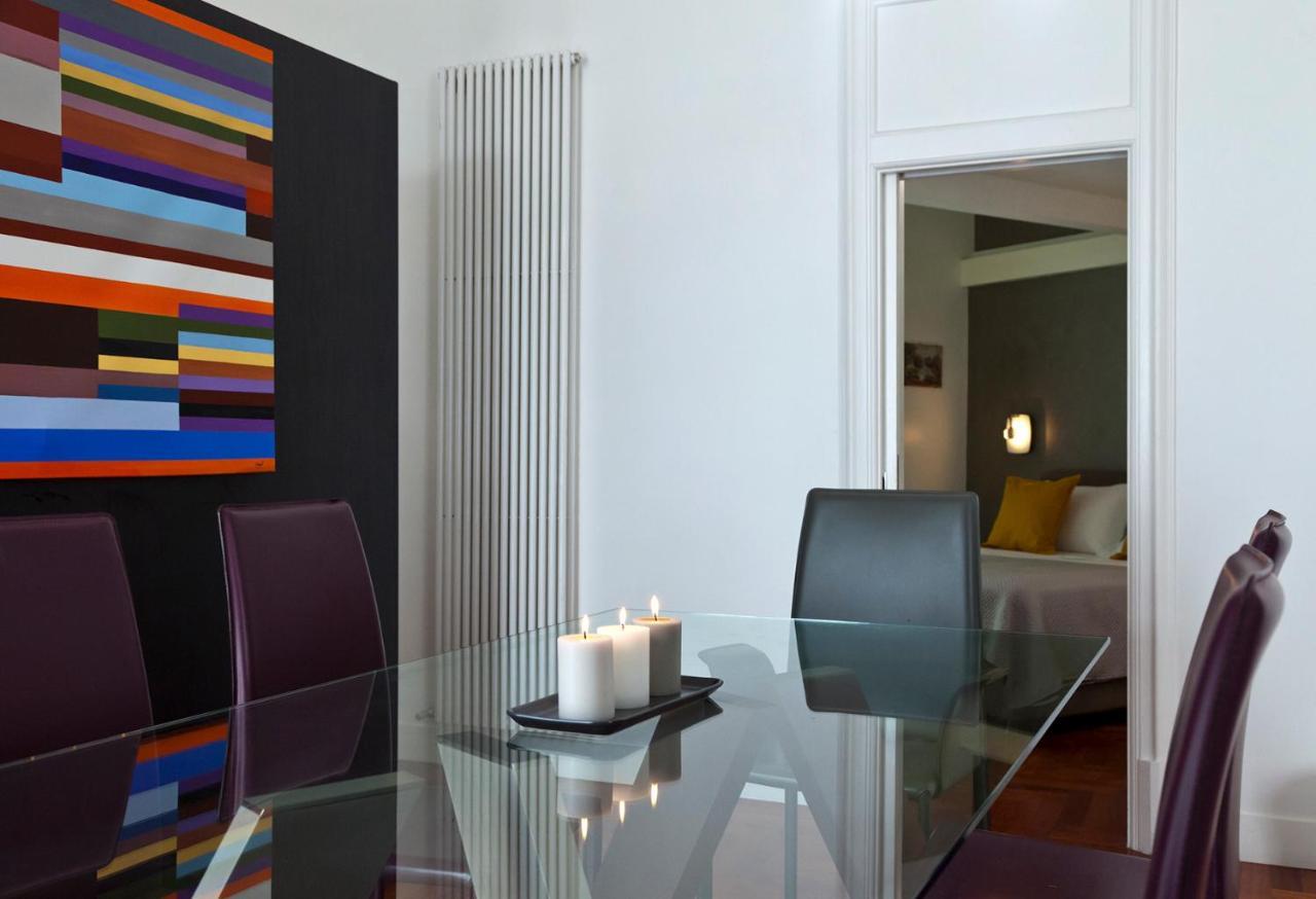Elegant Apartment At Chiaia By Wonderful Italy Naples Extérieur photo