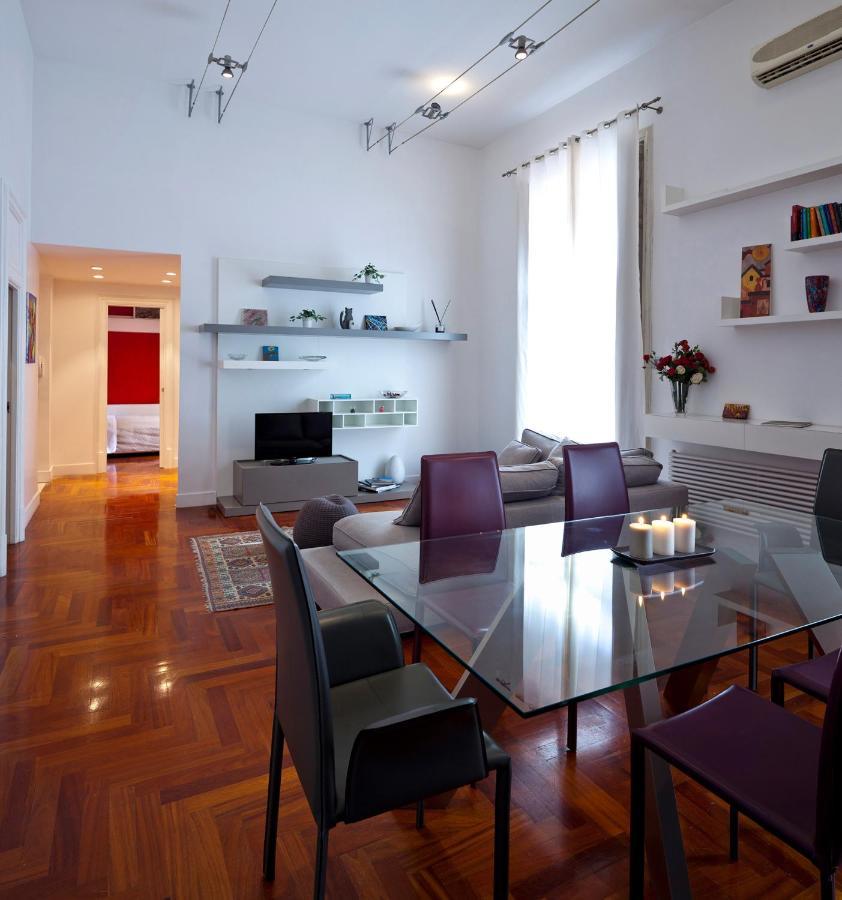 Elegant Apartment At Chiaia By Wonderful Italy Naples Extérieur photo